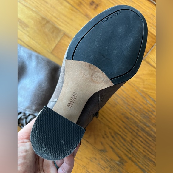 Vince Camuto Tolla leather over the knee lace up back with side zipper size 6.5 - Picture 6 of 15